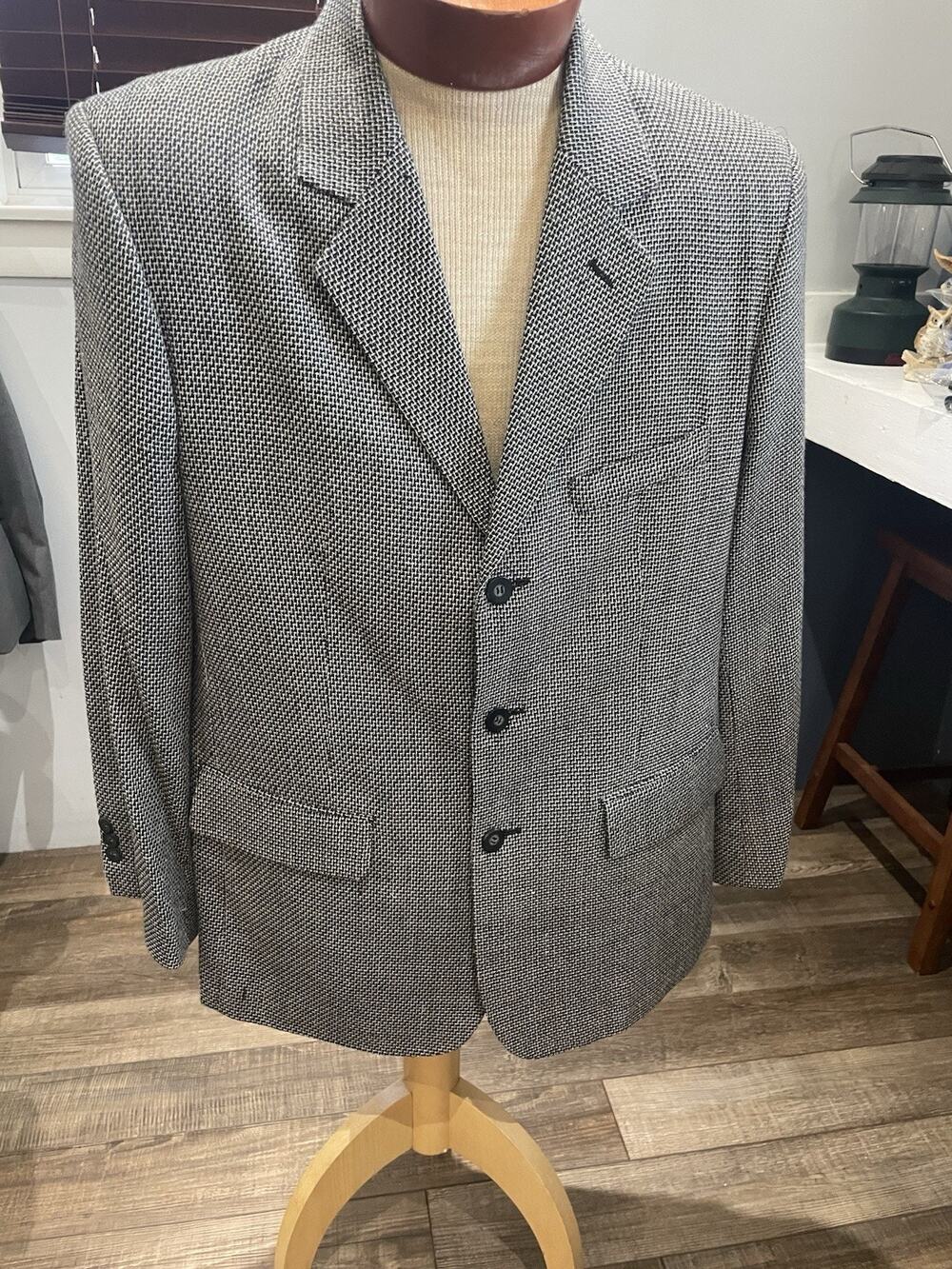 Vtg Silk Wool Blend Black White Tweed Jacket Sport Coat 40R 90s USA Quiet Luxury
